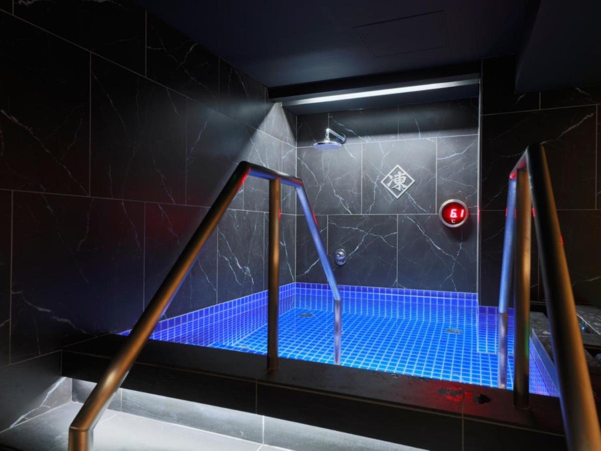 Rembrandt Cabin & Spa Shimbashi - Caters To Men Tokyo Exterior photo