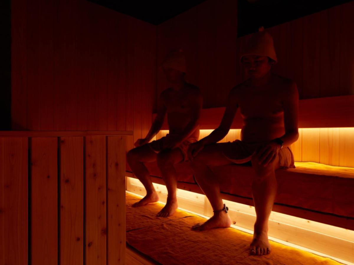 Rembrandt Cabin & Spa Shimbashi - Caters To Men Tokyo Exterior photo