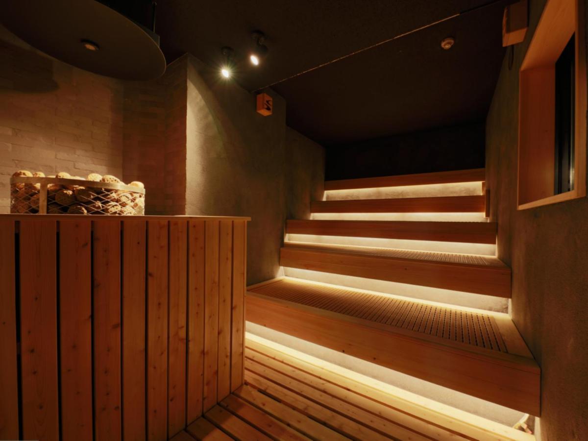Rembrandt Cabin & Spa Shimbashi - Caters To Men Tokyo Exterior photo