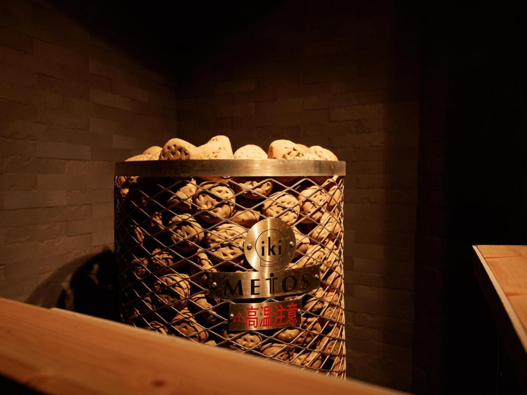 Rembrandt Cabin & Spa Shimbashi - Caters To Men Tokyo Exterior photo